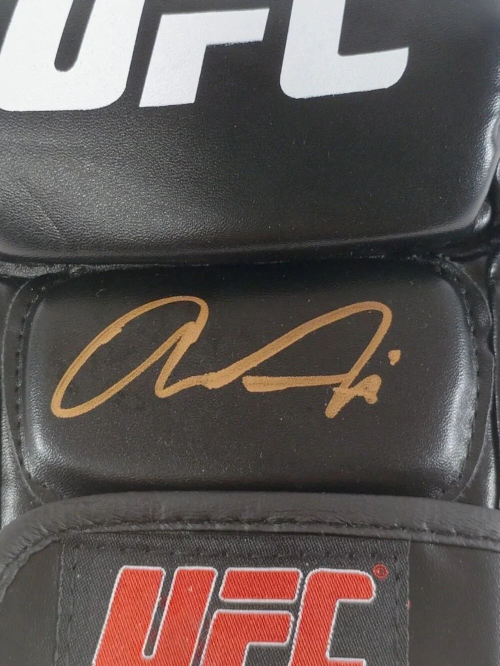 Anthony Smith Signed UFC Glove Beckett BAS COA MMA Gold Autograph Memorabilia